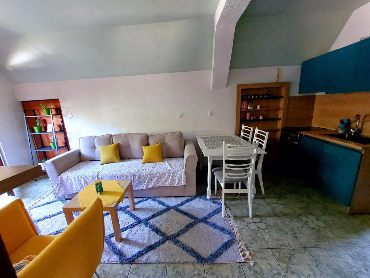Incredible Apartment With A Mountain View - Matka Skopje Exterior foto